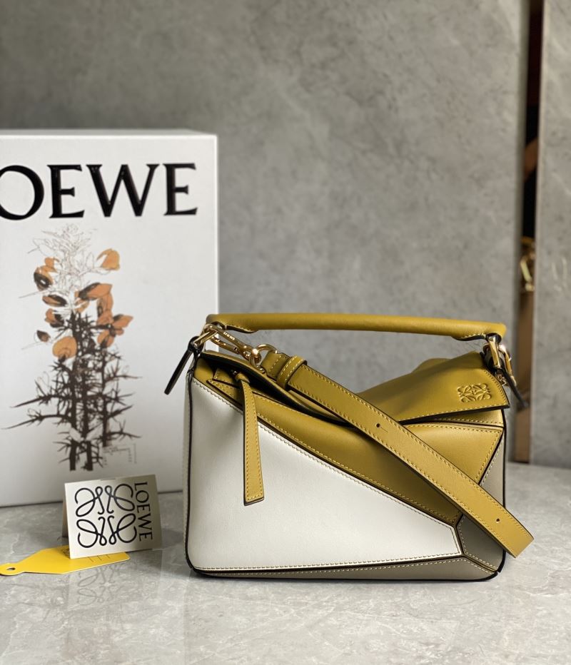 Loewe Puzzle Bags